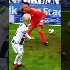 Heartwarming Moments Between Players and Fans #FanLove #AthleteKindness #Heartwarming