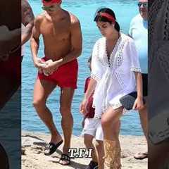 🌊A peaceful walk by the sea — Cristiano Ronaldo & Georgina Rodriguez|#trendyfootballicon..