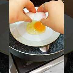 KITCHEN HACK | No Microwave? Cook & Reheat Fast! 🥘🔥 #shorts