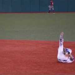 College Player Breaks Leg Celebrating Home Run