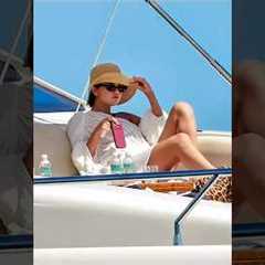 After intense work, Selena is finally resting🤍 #selenagomez #paparazzi