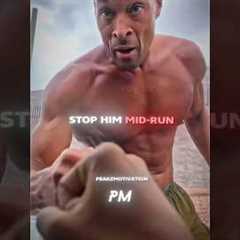 Fan Interrupts David Goggins During His Run😨🗿