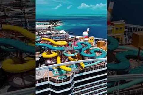 If this is what cruising MSC World America looks like, we’re all in 💙 | 📸 @aureliestoryy