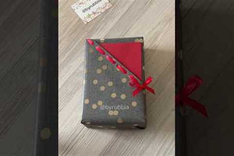 How to wrap a gift #fyp #giftwrapping #gift #giftideas #how #howto #celebration #diy #tutorial