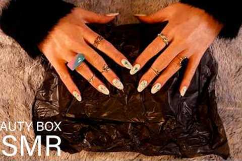 ASMR Beauty Box Unboxing Look Fantastic (🎧 soft spoken/whisper, tapping, scratching)