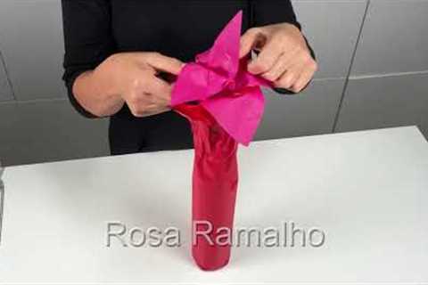 🍾🎄🧑‍🎄🎁how to gift wrap a bottle diy crafts with tissue paper