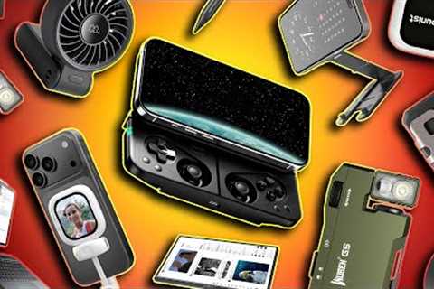10 EASY Tech Gifts for the Men in Your Life!