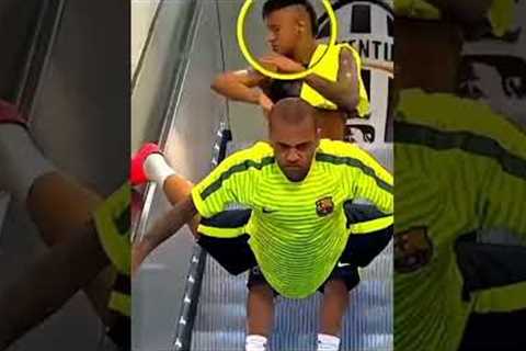 football funny moment 🤣 #funnyfootball #football #Soccer #viral #fyp
