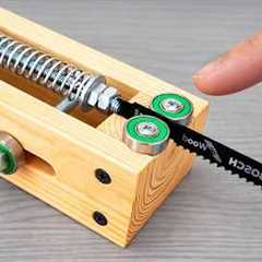 65-Year-Old Carpenter Turned a Simple Saw Blade Into a Genius Woodworking Tool?