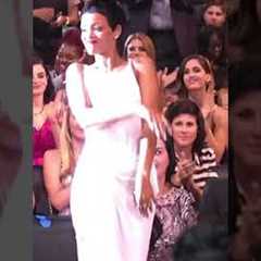 Rihanna almost slaps Kevin Hart for behaving like a child on BET Awards#rihanna