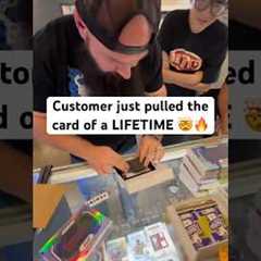Customer finds 1/1 LEWIS HAMILTON trading card!!! 🤯🏎️ The card of a lifetime!!
