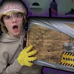 Scariest DARK WEB Mystery Box - Freaked Out!!!