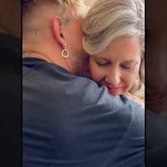 Jake Paul Wrote a Note for his Mother 🥹 #jakepaul #funny #viral #boxingclips #breakingnews