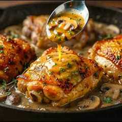 I Stopped Cooking  Chicken thighs Old Way — creamy garlic sauce with mushrooms | Kitchen Daily