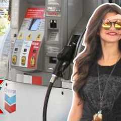 Selena Gomez Asks The Paps To Help Maneuver Her New Car [2013]