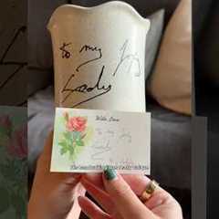 CRICUT DIY: Turning handwritten notes into a priceless, personalized gift #ad #cricutideas #giftidea