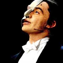 Top 10 Greatest Modern Broadway Singers