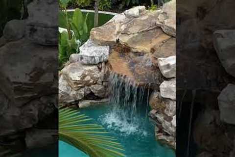 Beautiful Tropical Paradise Backyard. #insanepools #lucaslagoons #pool #poolbuilders#backyard