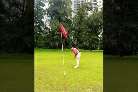 Golfing with friends #golfing #unfiltered #putting #funeveryday