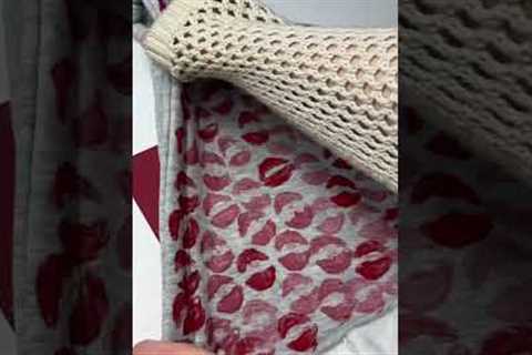 DIY Kiss HOODIE Easy AND Cute VALENTINE’S Day GIFT Idea