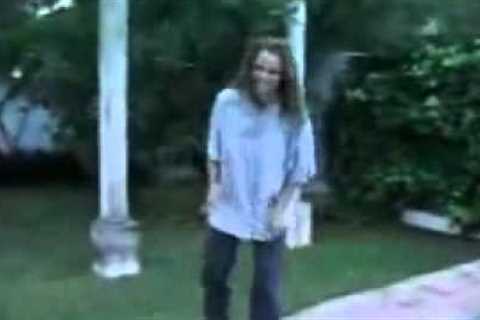 Britney Spears Chaotic deleted scene in Spain