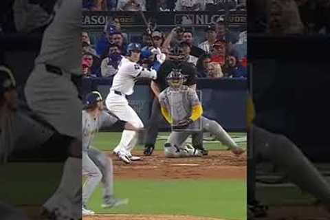 Shohei Ohtani is on another level. 🐐 #ShoheiOhtani #MLB #Baseball #HomeRun#dodgers #Sports#shorts