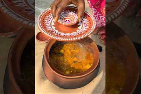 Village Style Handi Chicken | Traditional Clay Pot Chicken Recipe🍗 #cooking #recipe #chicken #viral