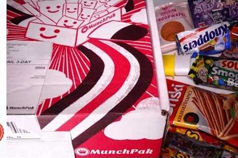 Opening and Tasting: MunchPak! Subscription Box Candy + Snacks