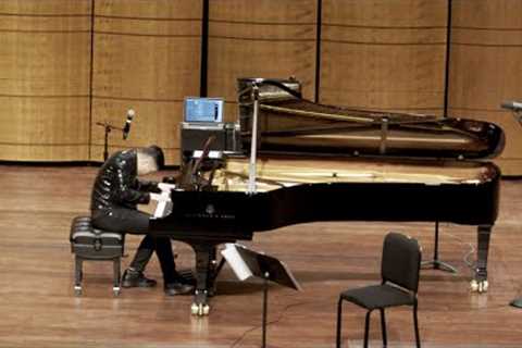 Pianist Leaves Audience SPEECHLESS with Moonlight Sonata Dubstep Remix