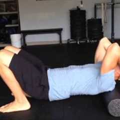 How to Fix Upper Back and Neck Pain with a Foam Roll