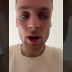 Guitar Player discovers a Piano