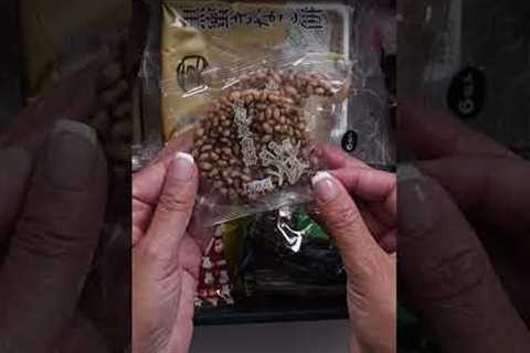 Sakuraco Snack Subscription Unboxing #japanesefood #japanesesnackbox #subscription #unboxing