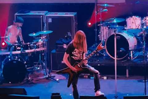 Prepare to be AMAZED: Teenage Prodigy's Insane Guitar Skills