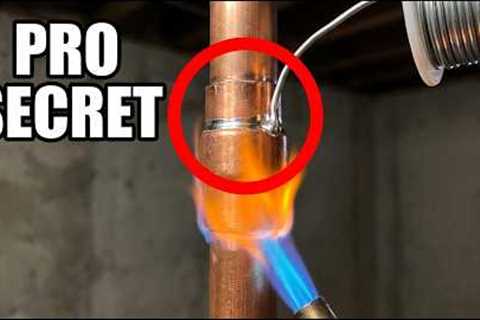 How to Solder a VERTICAL Copper Pipe Without It Dripping - The PRO SECRET Nobody Teaches!