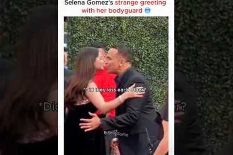 Selena Gomez's strange greeting with her bodyguard 🥶 #shorts #selenagomez