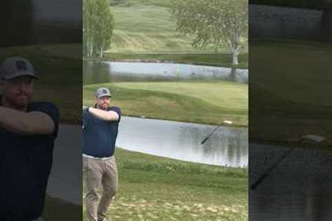 Camera guy was brutal on this one #golf #golfhumor #funny #golfjoke #badatgolf