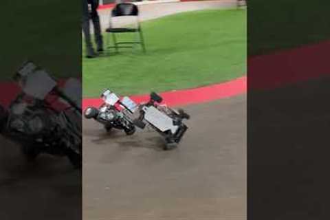 R/C Sprint Car Crashes #rcracing #rc #rccar #sprintcar #dirtoval #amainhobbies
