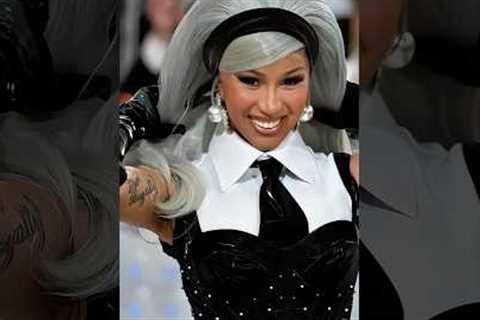 This is Why Met Gala Celebrities Hide From Paparazzi!