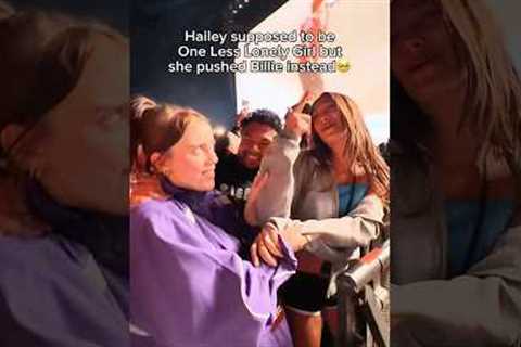 Billie Eilish SURPRISED by Justin Bieber at Coachella #celebrity
