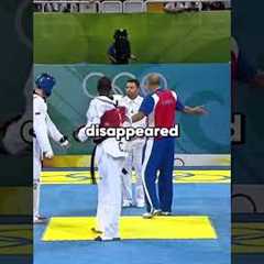 He kicked the referee in the head…😳