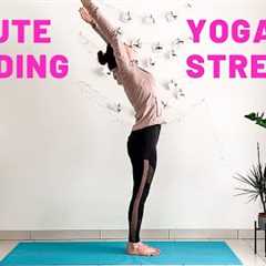 5 MIN STANDING MORNING YOGA STRETCH | Yoga without mat | Yoga with Uliana