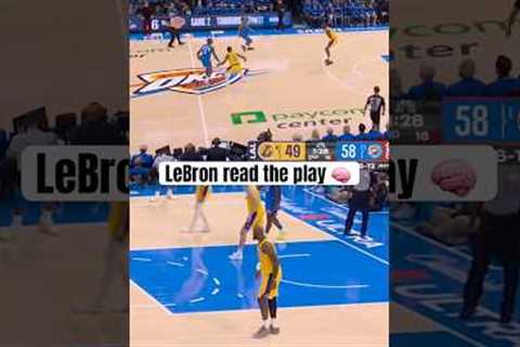 LeBron saw it the whole way 👀
