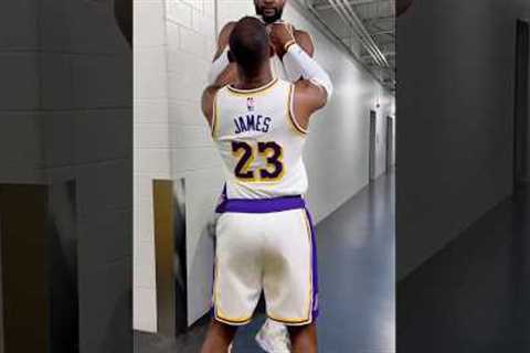 LeBron James throws Ayton in the trash after Game 3 vs OKC Thunder 😳