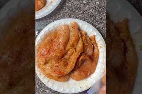 Perfect, juicy pan-seared chicken😋 #shorts #shortvideo #foodie #chickenrecipe