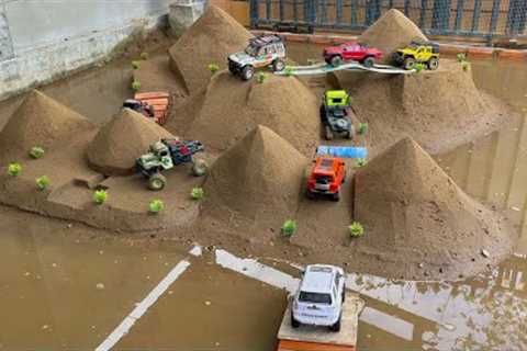 RC Off Road Island Challenge – Crazy Obstacle Race on Sand Mountain!