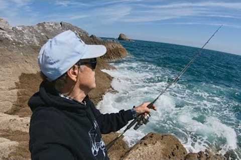 Holiday Fishing Tips for Beach or Rock Fishing.  (Ideal for beginners)