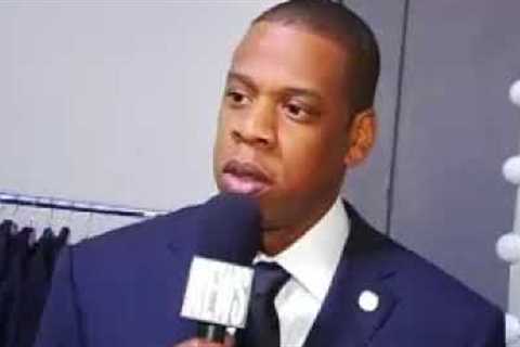 Jay-Z discusses Signing Rihanna - 2005 Interview