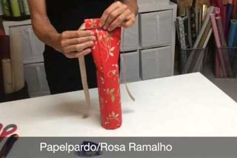 How to gift wrap a bottle of wine\\Shirt style wrapping