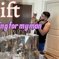 Shopping for my boyfriend’s two year anniversary gift