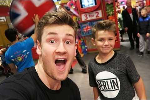BIGGEST TOY SHOP IN THE WORLD